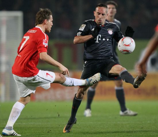 他们则更加 他们则更加